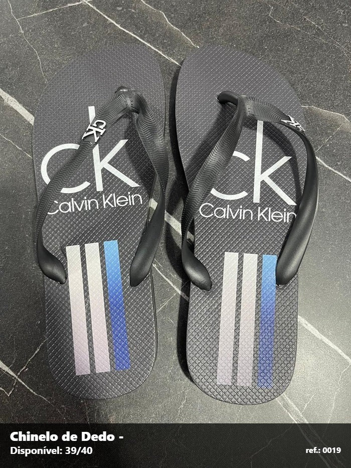 Chinelo - CK (detalhe azul)