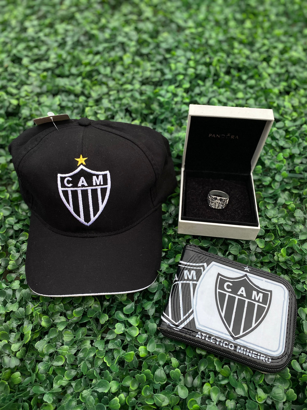 Conjunto Atlético MG / Boné e Carteira + (Dedeira de brinde)