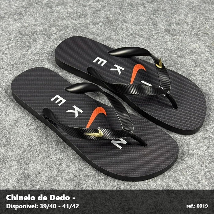 Chinelo - Nike (detalhe laranja)