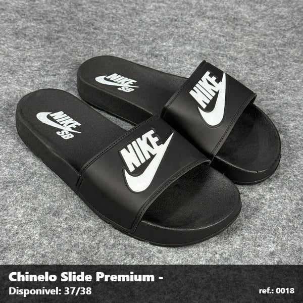 Chinelo Slide Nike SB - Preto no Branco 23