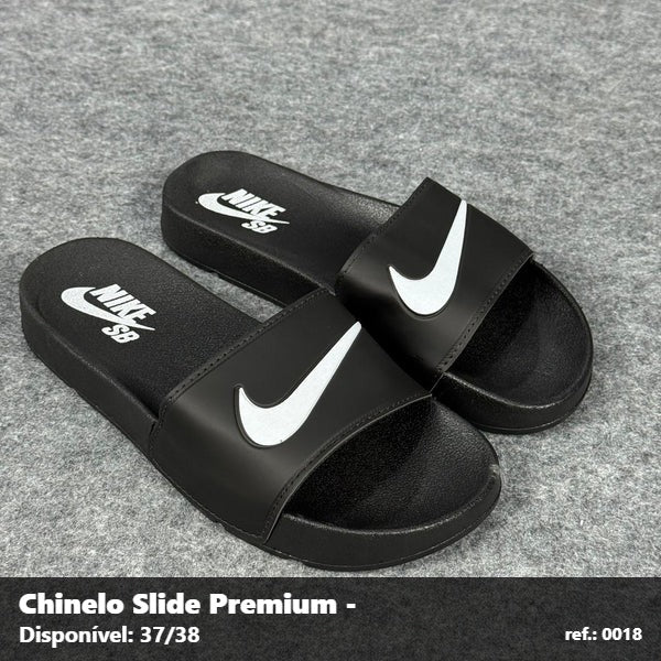 Chinelo Slide Nike SB - Preto detalhe Branco 52