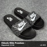 Chinelo Slide Nike SB - Preto no Branco 24