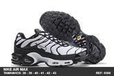 TENIS AIR MAX PLUS TN - OREO