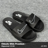 Chinelo Slide Nike SB - Preto detalhe Branco 26