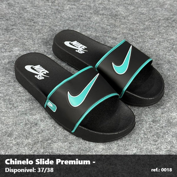 Chinelo Slide Nike SB- Preto detalhe Verde Marinho 27