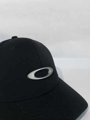 Boné oakley (black)
