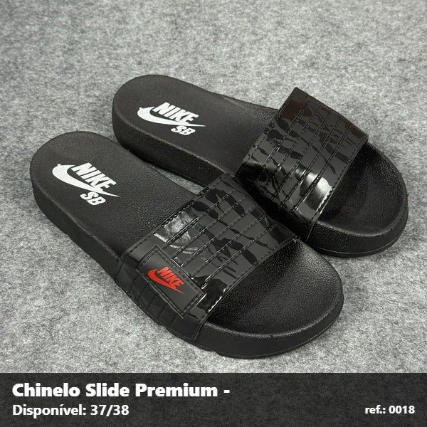 Chinelo Slide Nike SB - Preto detalhe Vermelho 63