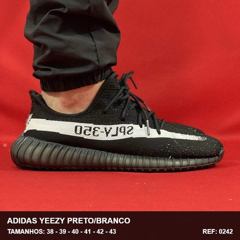 TENIS ADIDAS YEEZY BOOST 350 - PRETO/BRANCO