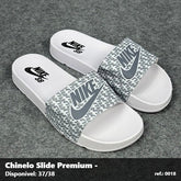 Chinelo Slide Nike SB - Branco detalhe Cinza 41