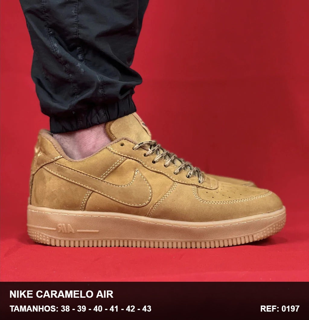 TENIS NIKE CARAMELO AIR FOCE 06