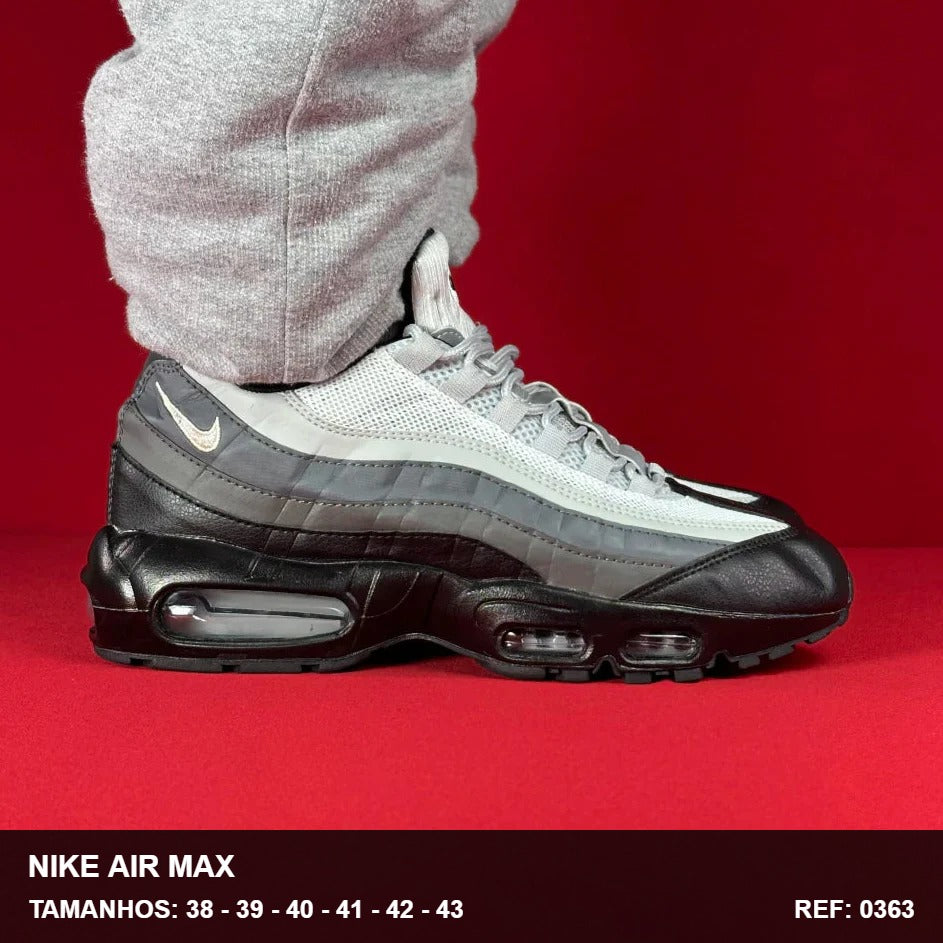TENIS AIR MAX 95 - CINZA E PRETO IMPORTADO