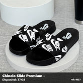 Chinelo Slide Nike SB - Preto Varias estampa no Branco 17