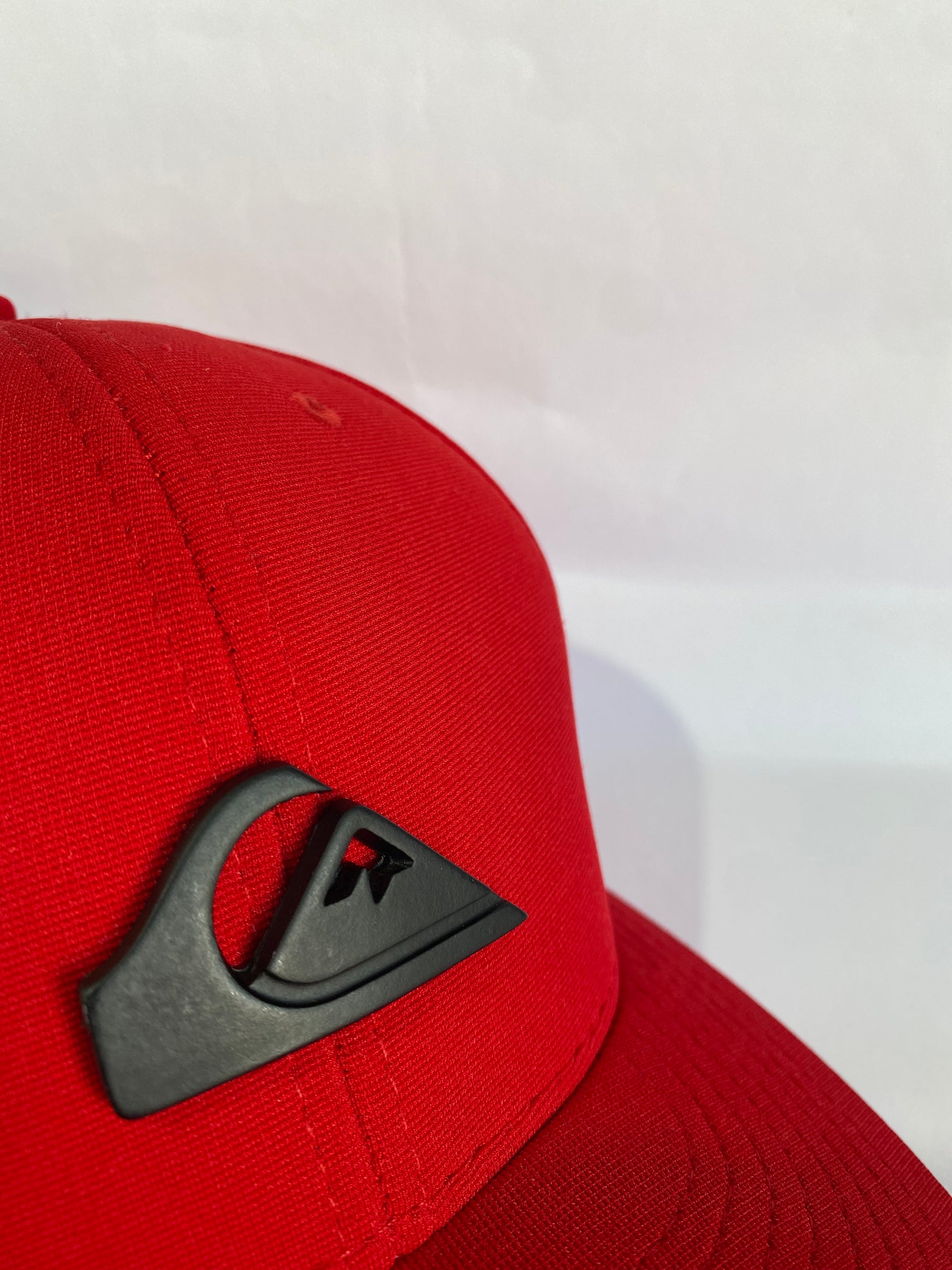 Boné Quiksilver (vermelho)