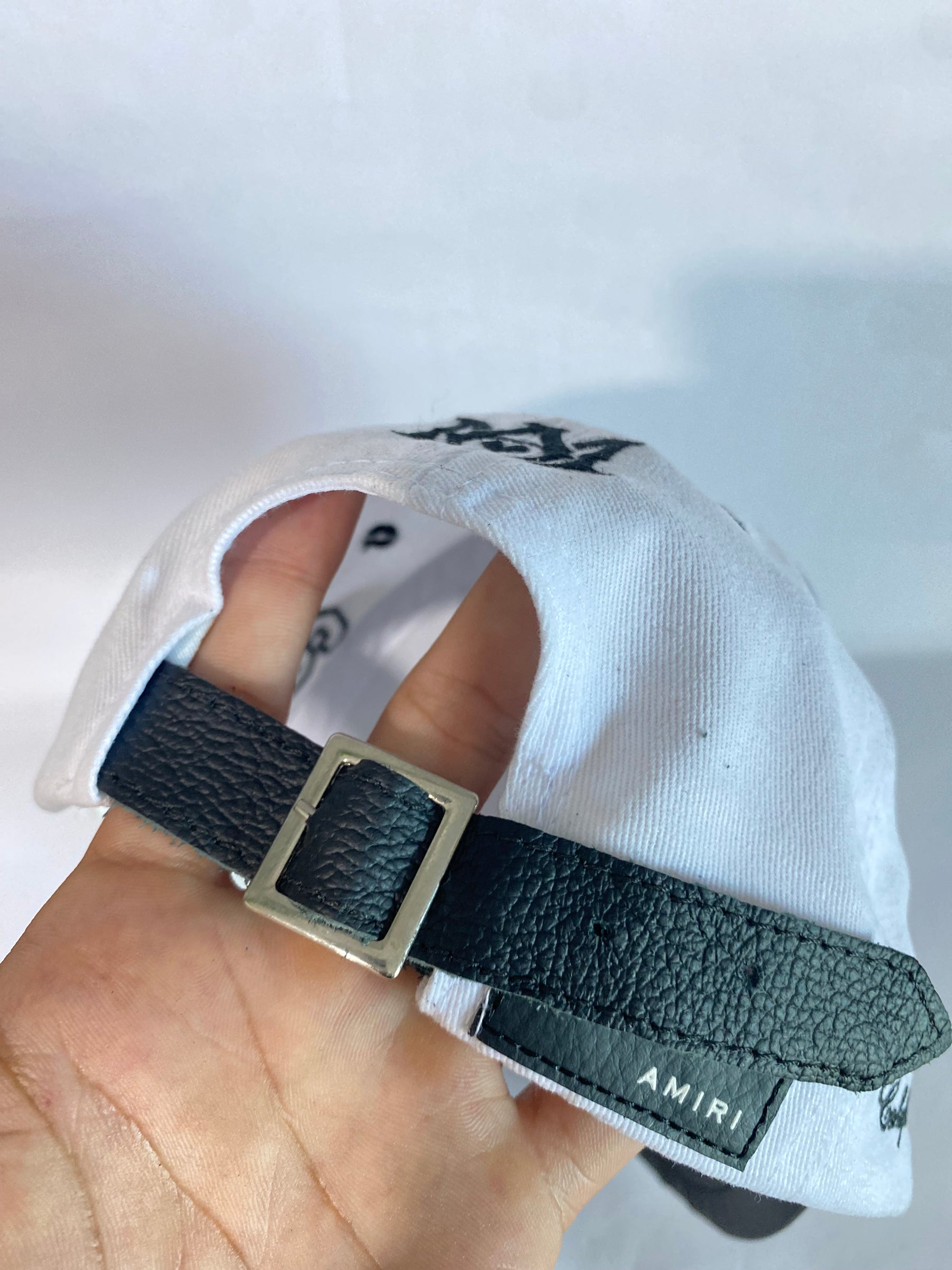 Boné Amire (branco)