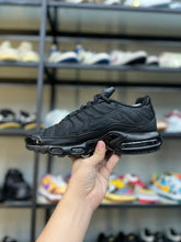 TENIS AIR MAX PLUS TN - ALL BLACK 2