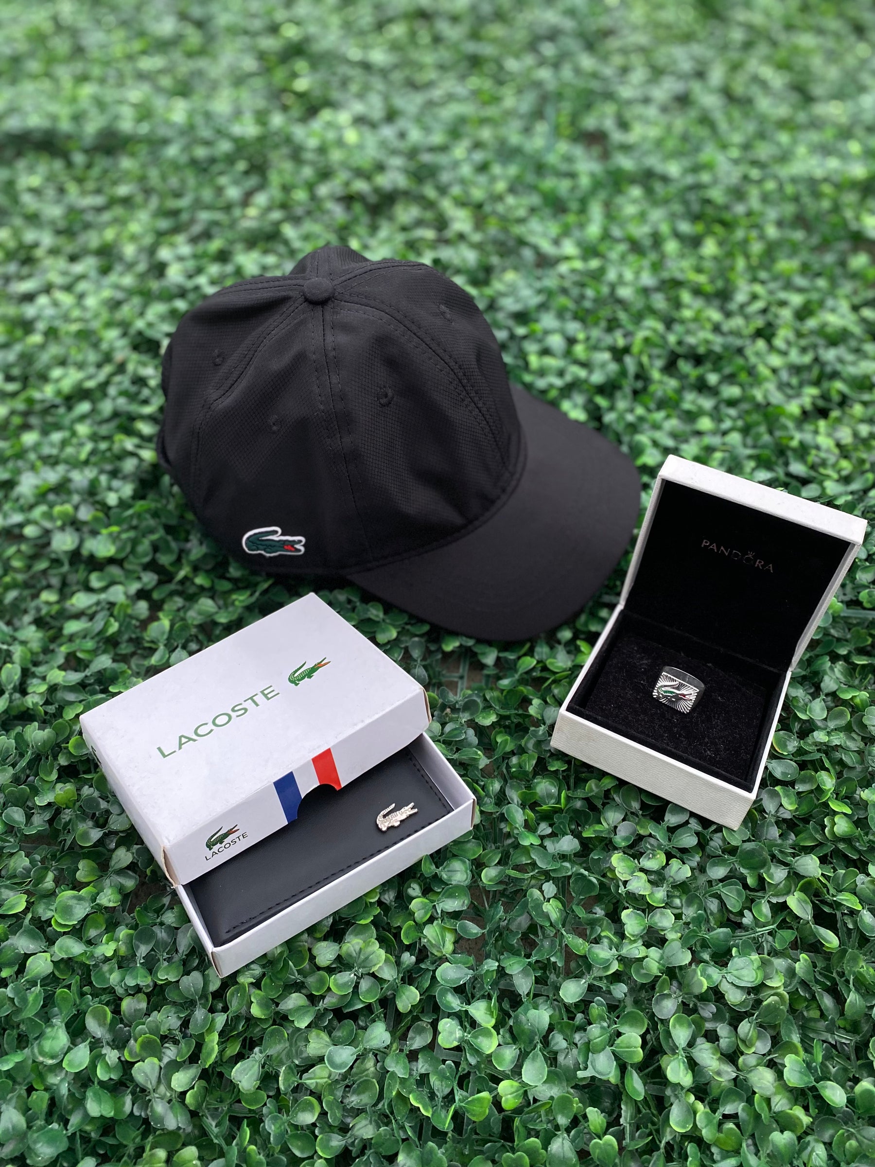 Conjunto Lacoste / Boné (BLACK) + Carteira e Dedeira